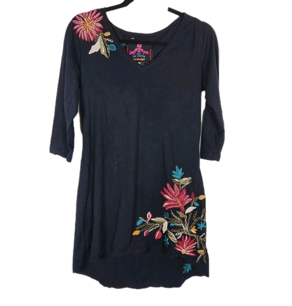 Johnny Was Floral Embroidered Tunic Vneck Blouse Boho Festival Hippie SZ S